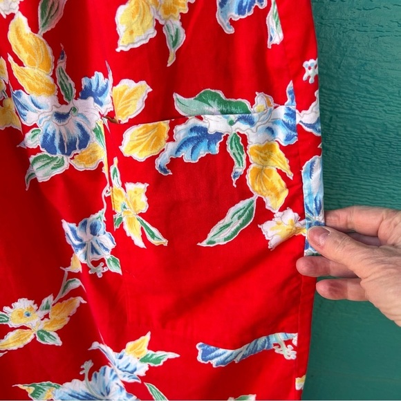 TRADITIONAL HAWAIIAN MUU-MUU FLORAL PRINT DRESS WITH POCKETS SIZE LARGE - Picture 3 of 6